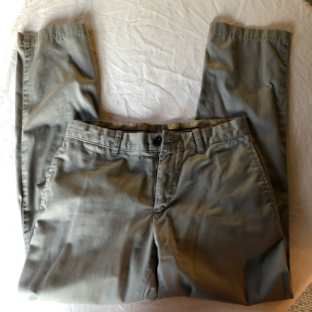 Gap dress khakis - 31x32
